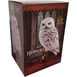 Hedwig statue