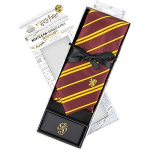 Harry Potter - Deluxe Gryffindor Tie with brooch