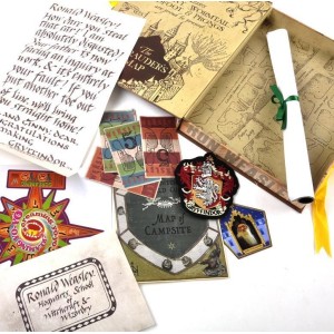 Collectible Ron Weasley Box, replicas of the artifact Noble Collection