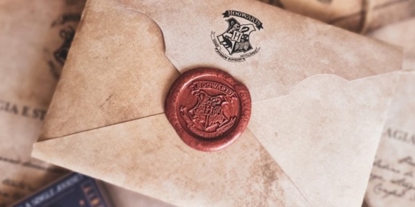 Lettera di Ammissione: l’emozione del primo passo verso Hogwarts